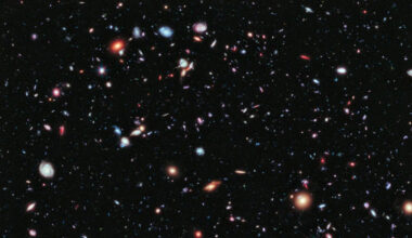 Universe's Shape May Resolve Cosmological Constant Issue