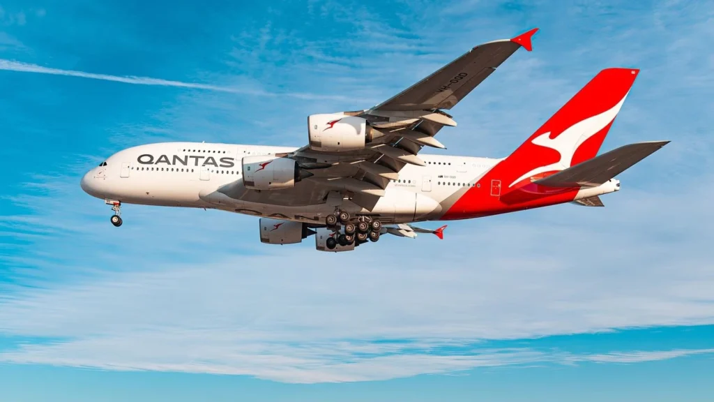 Qantas Sydney to Dallas Flight with A380 Makes U-Turn After 3-Hours