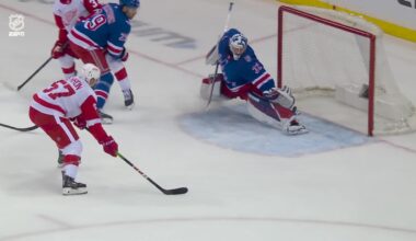 DET@NYR: Quick with a great save against David Perron