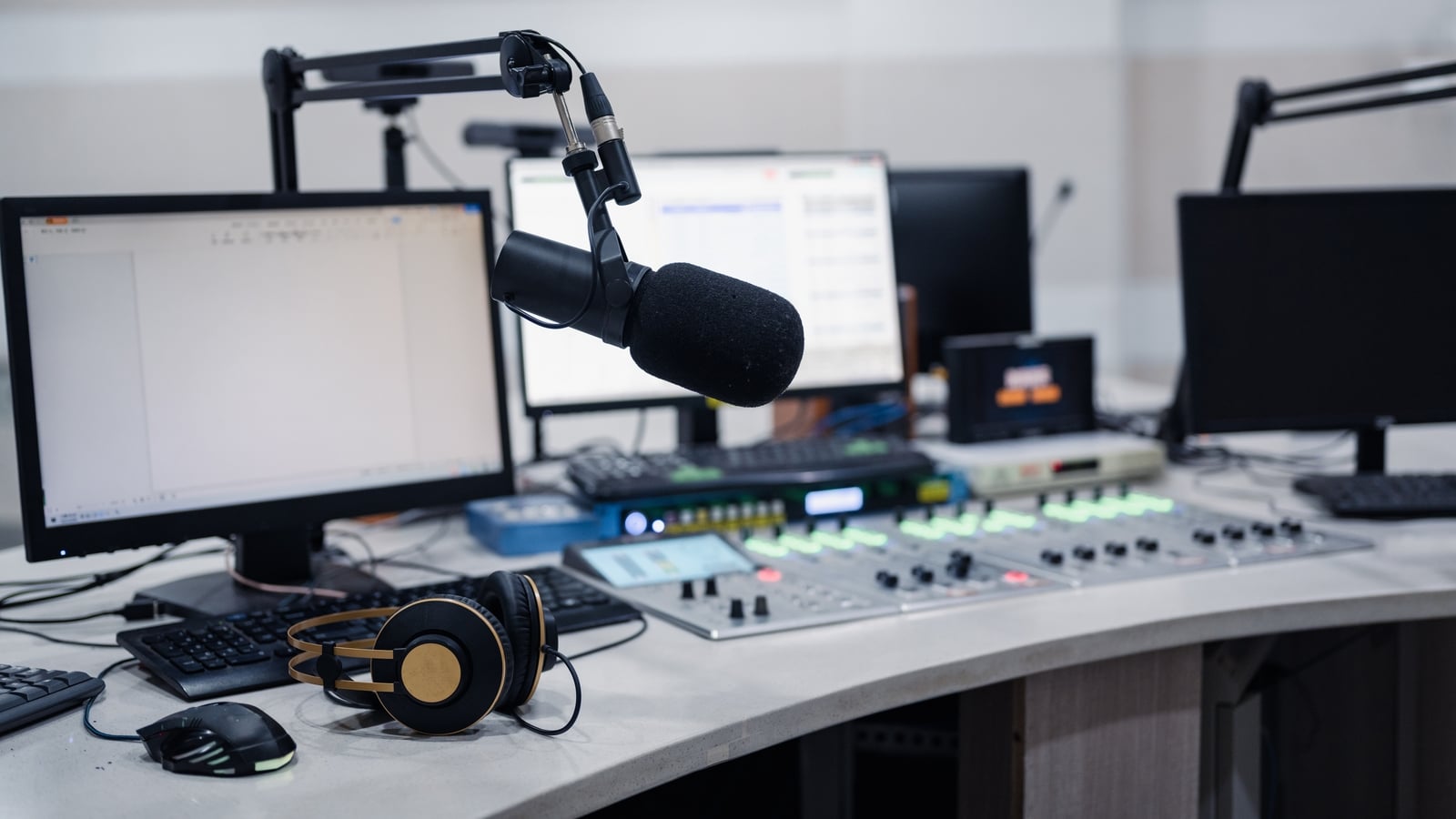 Job losses possible at five Irish radio stations