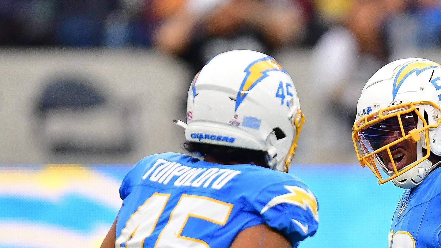 The Brewing Training Camp Battle in the Chargers' Edge Rusher Room