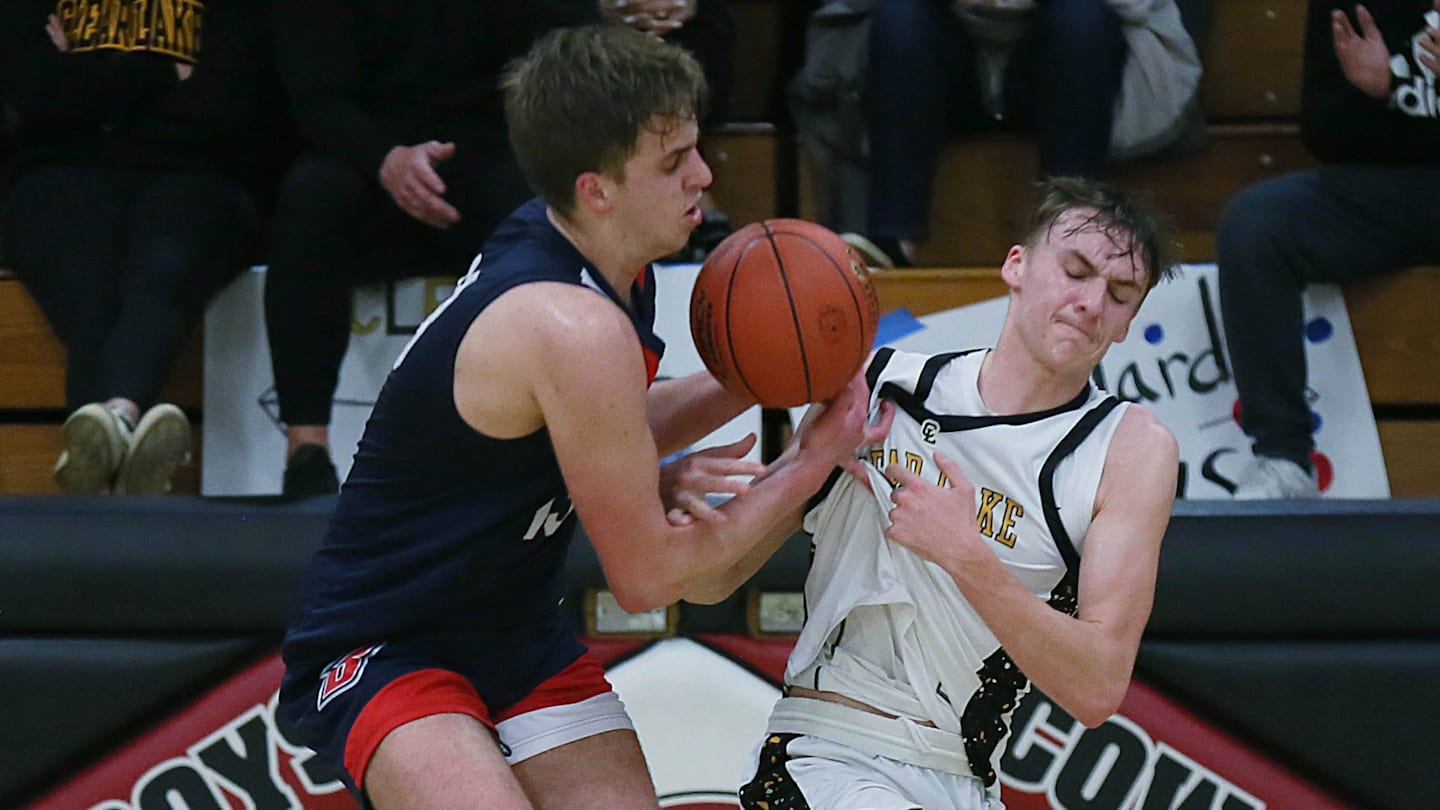 Iowa High School Boys Basketball Coach Denied Contract Renewal