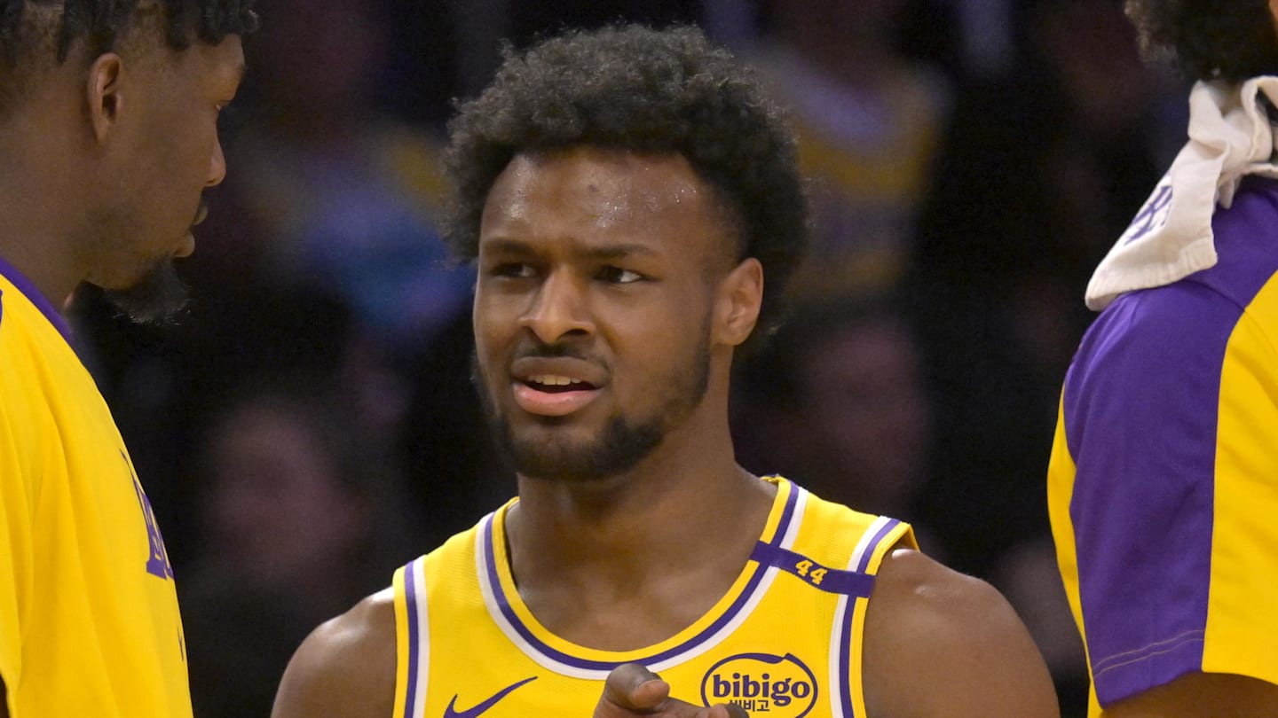 Los Angeles Lakers guard Bronny James (9)