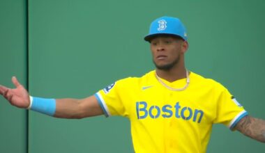 Brice Matthews hits 3-run HR, makes leaping catch in Astros' 6-3 win over Red Sox