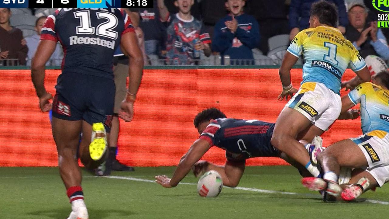 NRL 2026: Robert Toia controversial try decision by Bunker in Sydney Roosters vs Gold Coast Titans