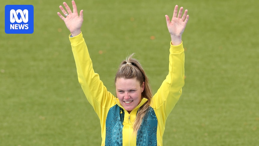 Penny Smith sets world record at trap shooting World Cup in Kazakhstan