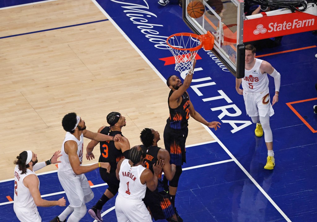 New York Knicks guard Mikal Bridges (25) shoots the ball in Game 2 of the Eastern Conference Finals.