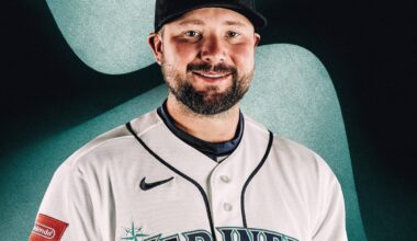 Cal Raleigh was in an 0-for-36 slump. Then he showered in his uniform