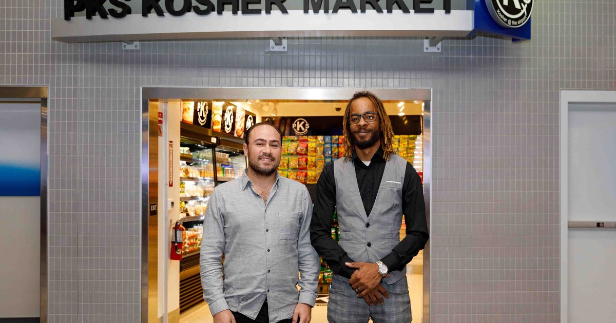 Philadelphia now has the nation's only airport halal and kosher food market