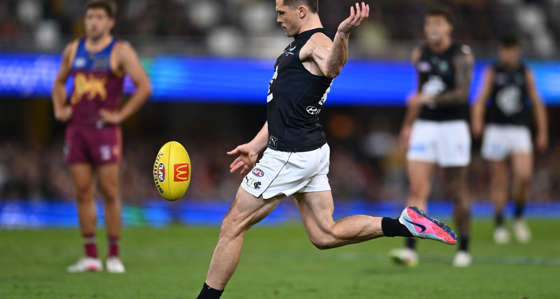 Blues denied comeback win in Brisbane