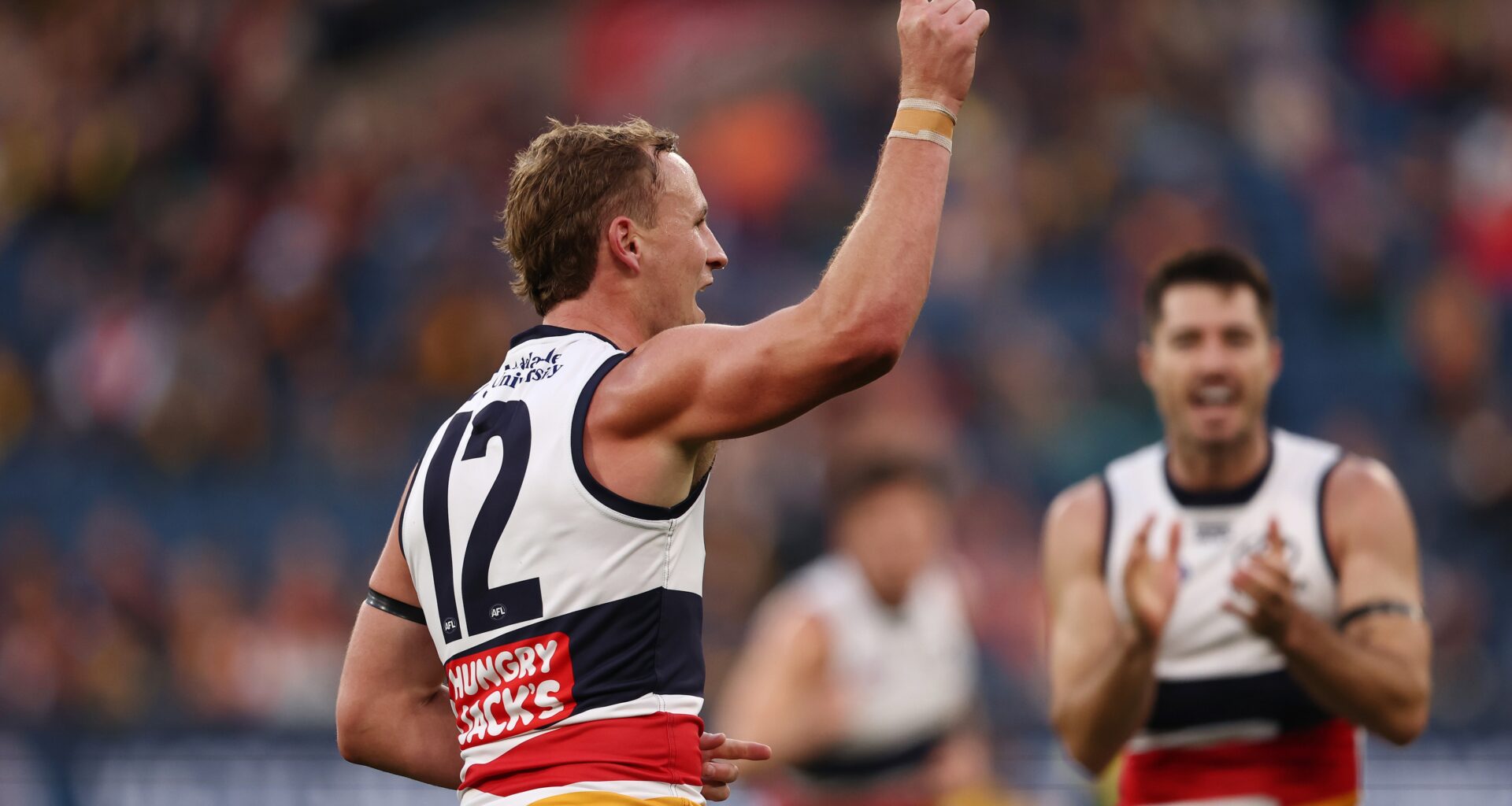 Dawson lifts Crows to get past improving Tigers