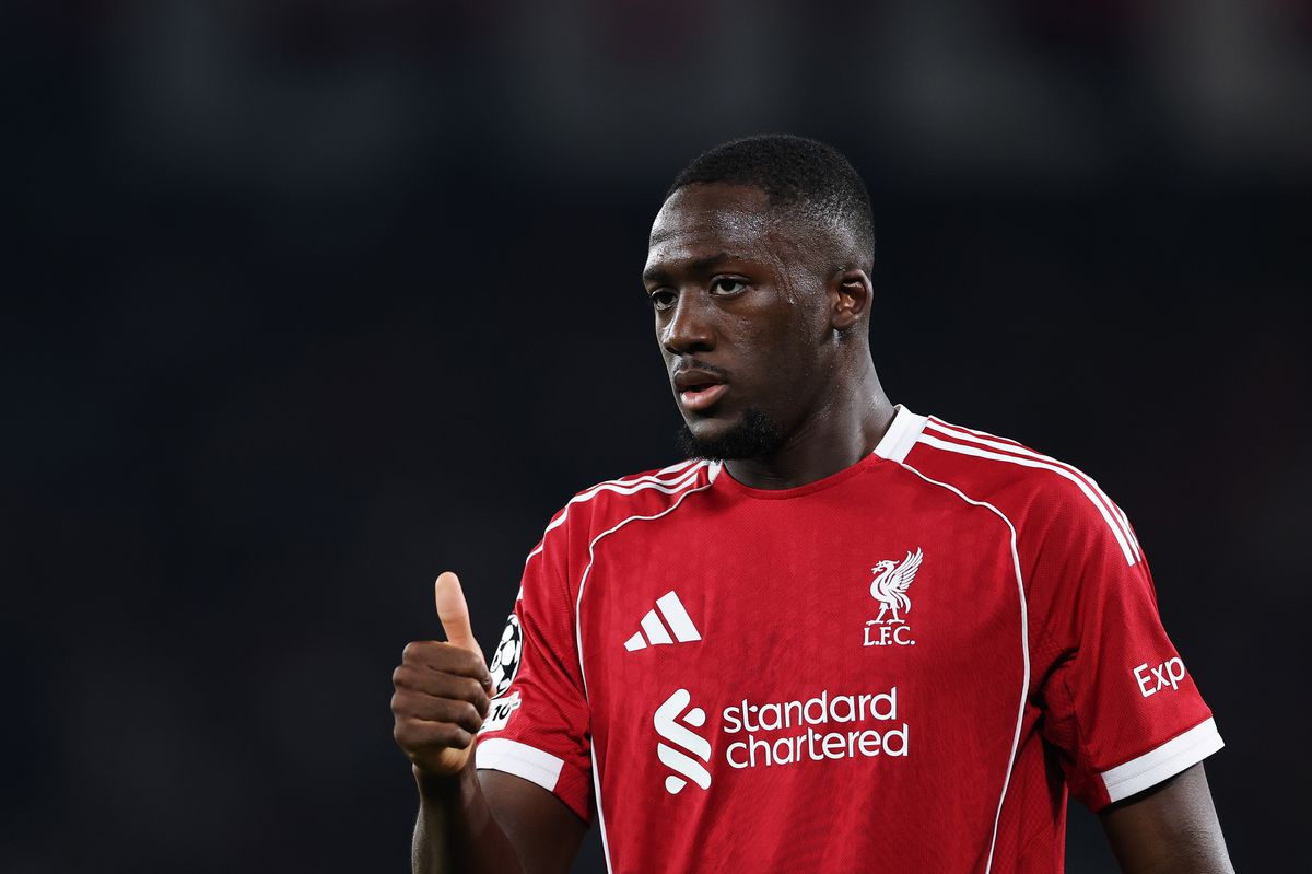 PARIS, FRANCE - APRIL 08: Ibrahima Konate of Liverpool looks on during the UEFA Champions League 2025/26 Quarter-Final First Leg match between Paris Saint-Germain FC and Liverpool FC at Parc des Princes on April 08, 2026 in Paris, France. (Photo by Justin Setterfield/Getty Images)