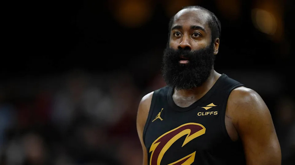 Cleveland Cavaliers guard James Harden (1).© David Richard-Imagn Images