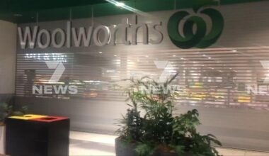 Grand Central Shopping Centre locked down after alleged knife attack inside Toowoomba Woolworths
