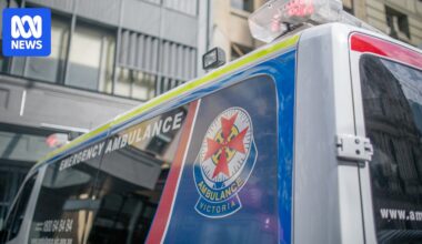 Ambulance Victoria condemns assault on pregnant paramedic in Melbourne