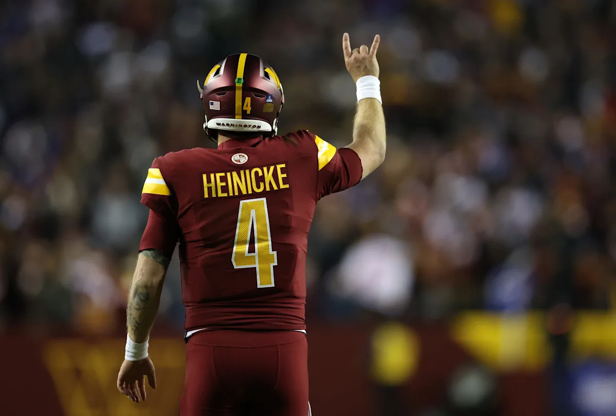 Popular former Commanders quarterback announces NFL retirement