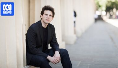 Trial begins, pitting pianist Jayson Gillham against Melbourne Symphony Orchestra over his Gaza comments
