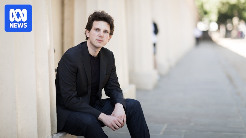 Trial begins, pitting pianist Jayson Gillham against Melbourne Symphony Orchestra over his Gaza comments