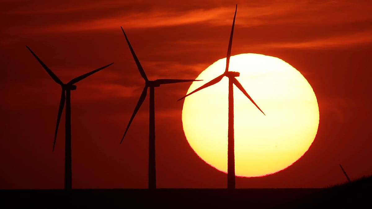 Electricity prices are dropping below zero in Europe. Here’s why that isn’t a good thing