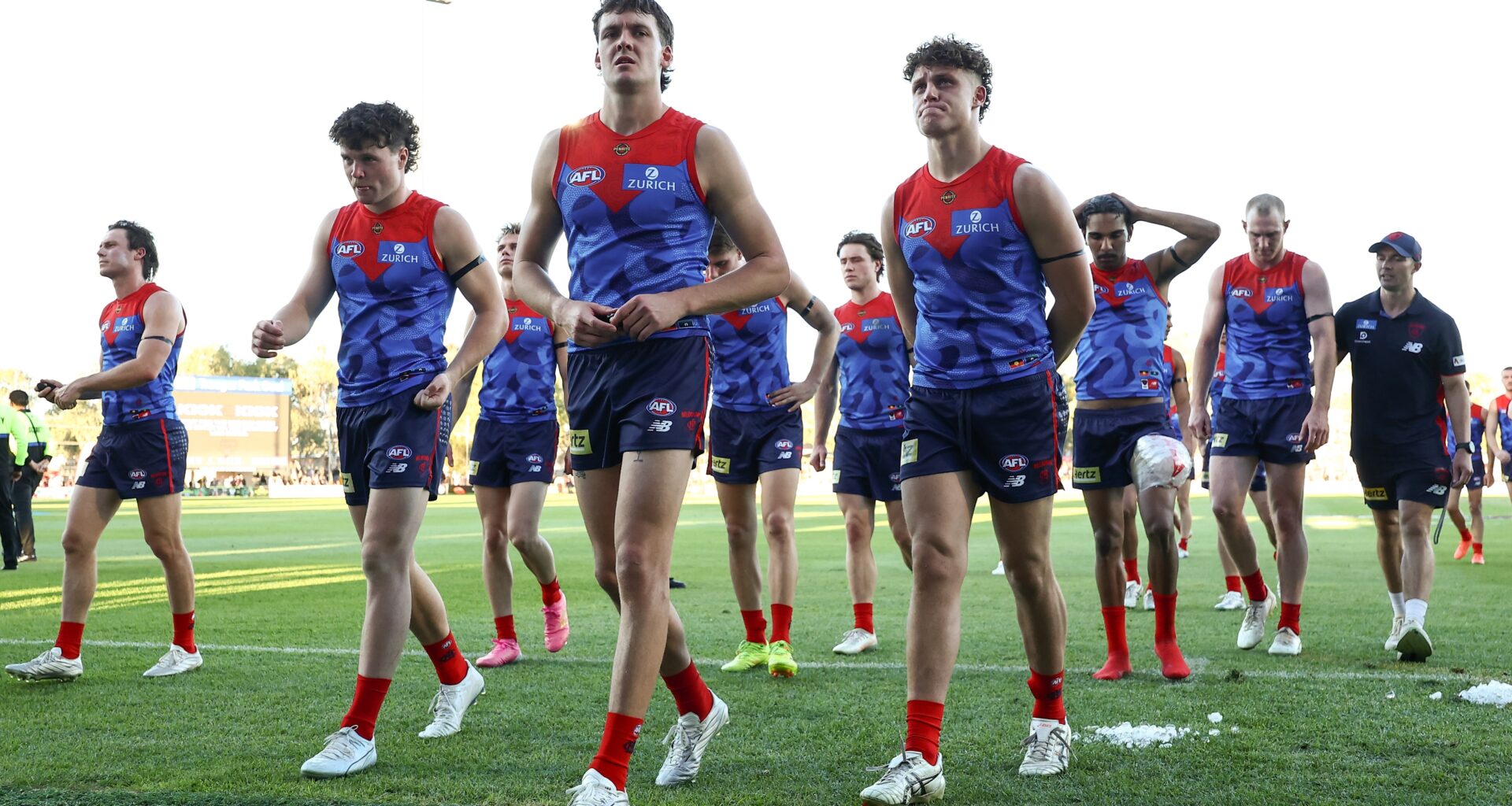 King not keen on Dees' Alice deal, Giants veteran to wait on scans