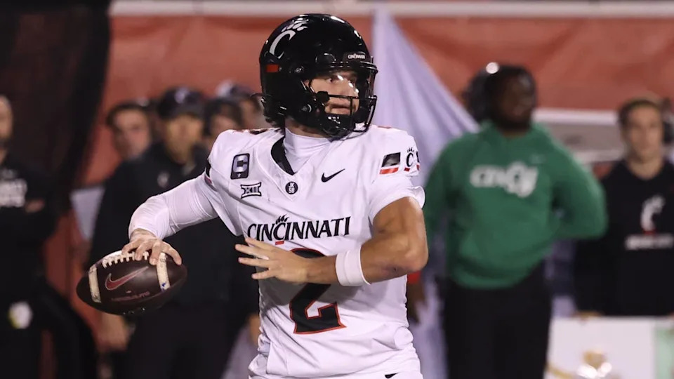 Nov 1, 2025; Salt Lake City, Utah, USA; Cincinnati Bearcats quarterback Brendan Sorsby (2) throws the ball against the Utah Utes during the second quarter at Rice-Eccles Stadium. Mandatory Credit: Rob Gray-Imagn Images© Rob Gray-Imagn Images.