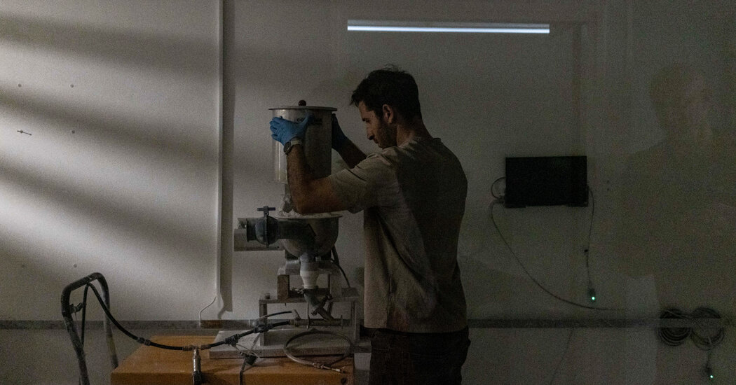 Can Some Very Tiny Particles Cool the Planet? One Tech Company Says Yes.