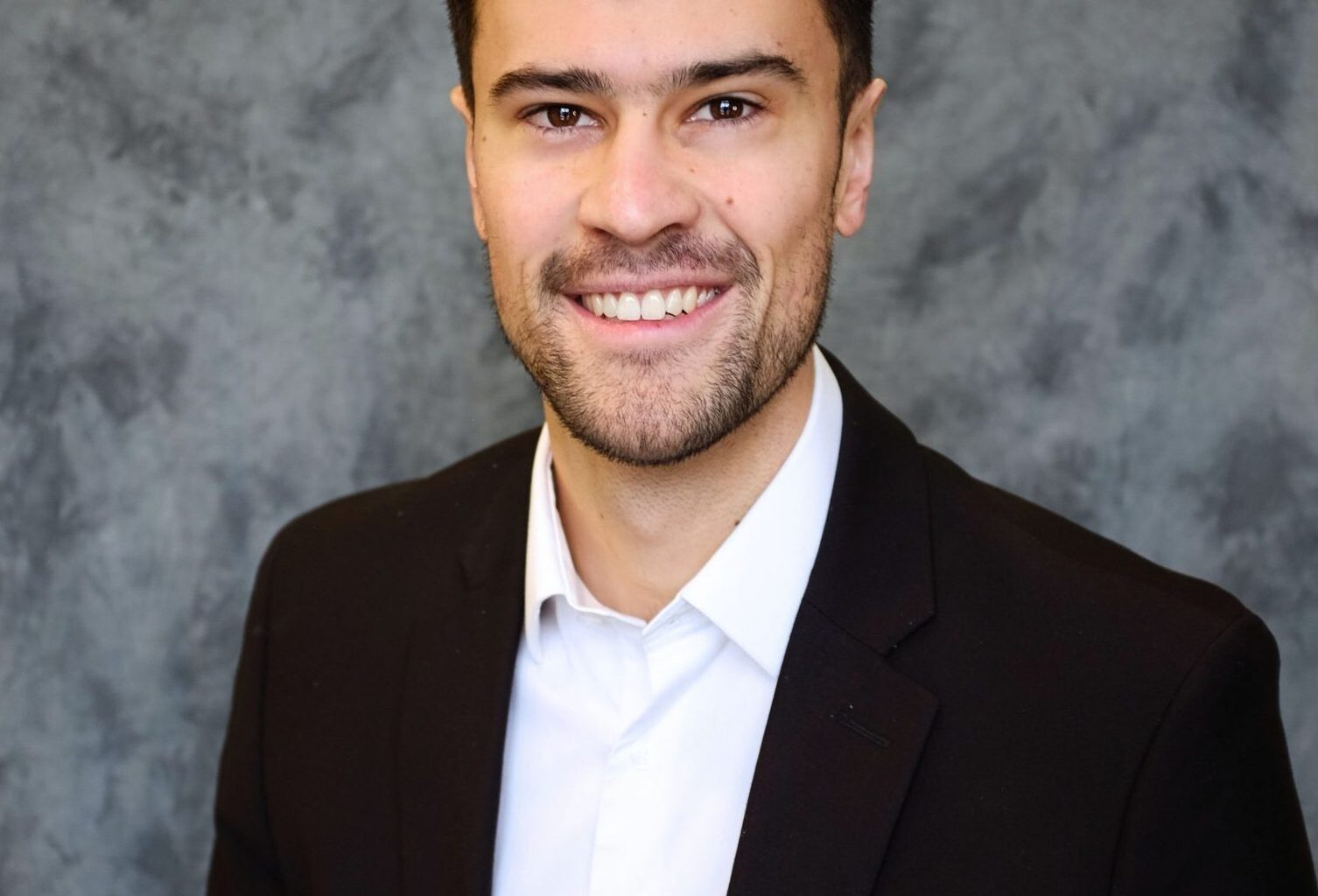 From the NHL Crease to the Clinic: Matt Berlin’s Unexpected Path to Optometry