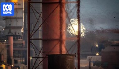 Whyalla community cautiously optimistic about steelworks sequel