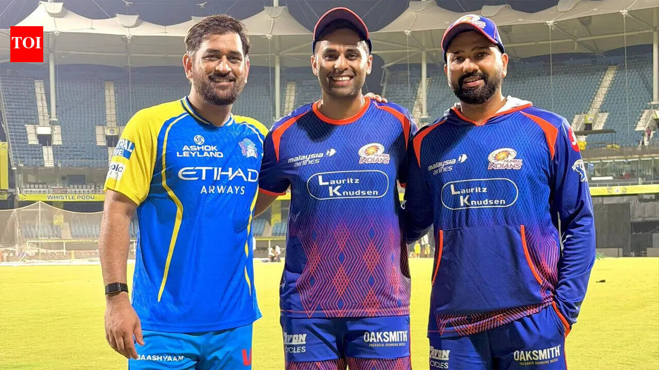 IPL 2026 | 'Pehle Rohit bhai, phir Dhoni bhai ... ': Suryakumar Yadav reveals story behind iconic pic - WATCH | Cricket News
