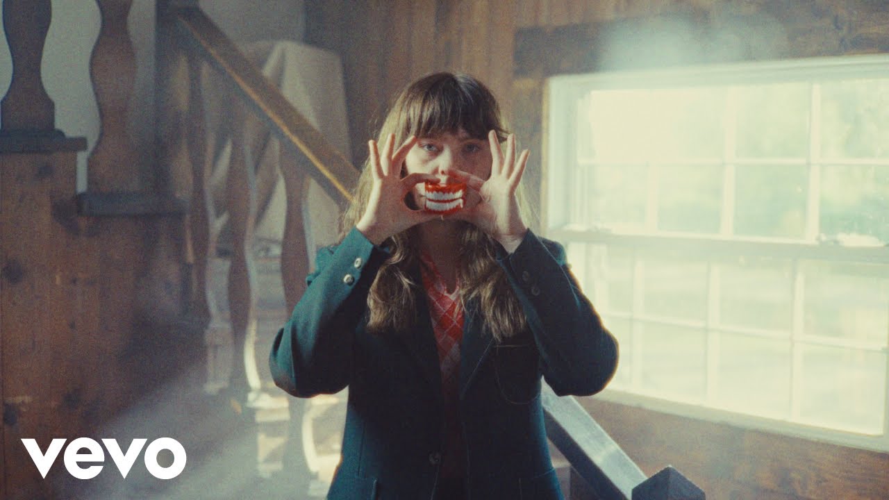 Girl Tones - Stubborn Mouth (Official Music Video) - YouTube