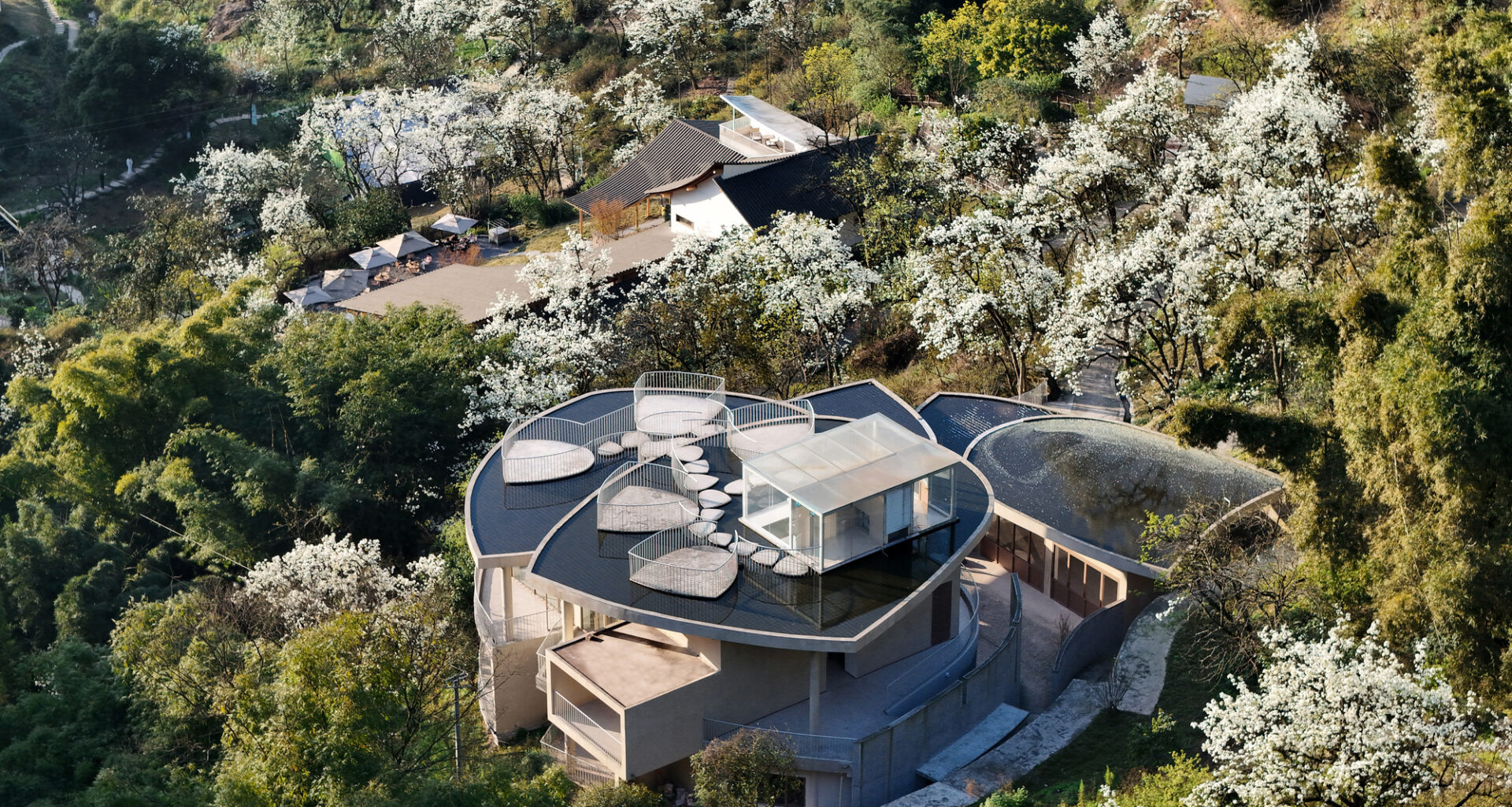 Buzzy Sunny · Feixue Pavilion / Archermit