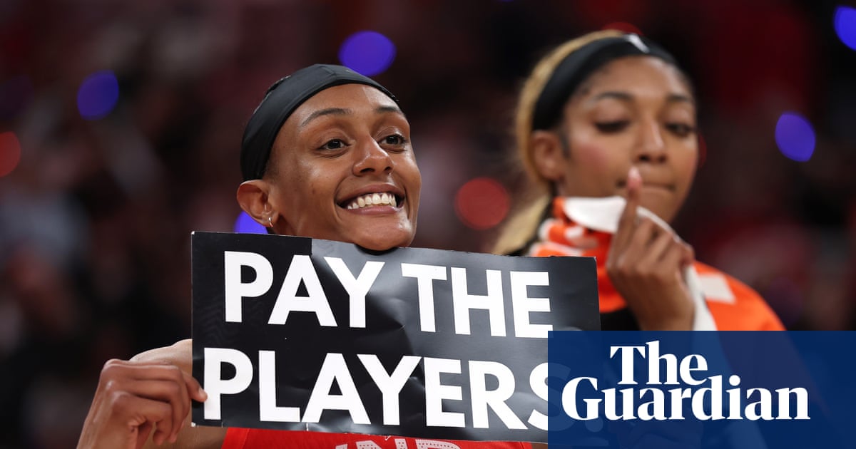 ‘I’m getting my mama a new house’: what happens when a huge pay boost changes WNBA players’ lives? | WNBA