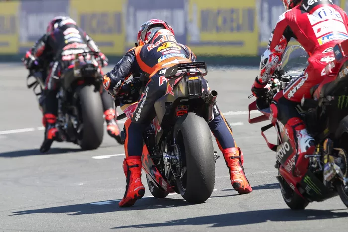 Jonas Folger, Red Bull KTM Tech3