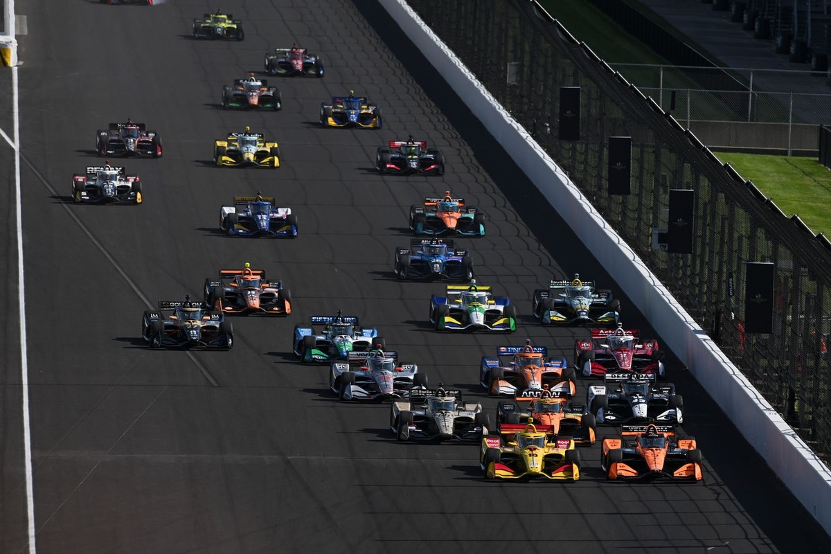 How a rules rumbling and full-course caution call added edge to the IndyCar title fight