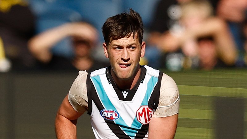 Could Zak Butters become the first player to win the Brownlow Medal and switch clubs straight afterwards?