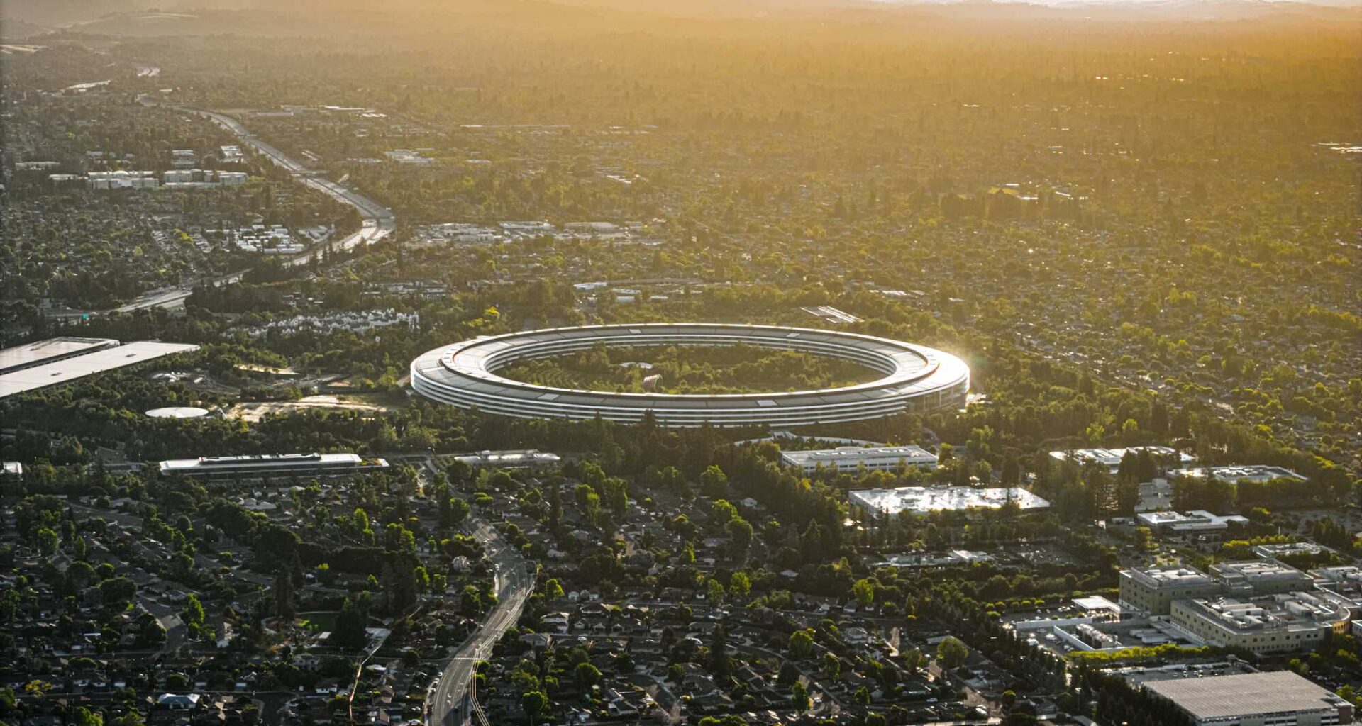 Designing a Brand: How Apple Built an Architectural Language of Glass and Order