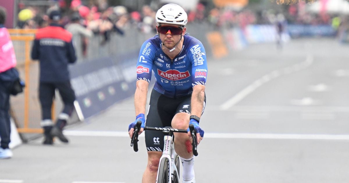 Kaden Groves abandons Giro d'Italia during stage four