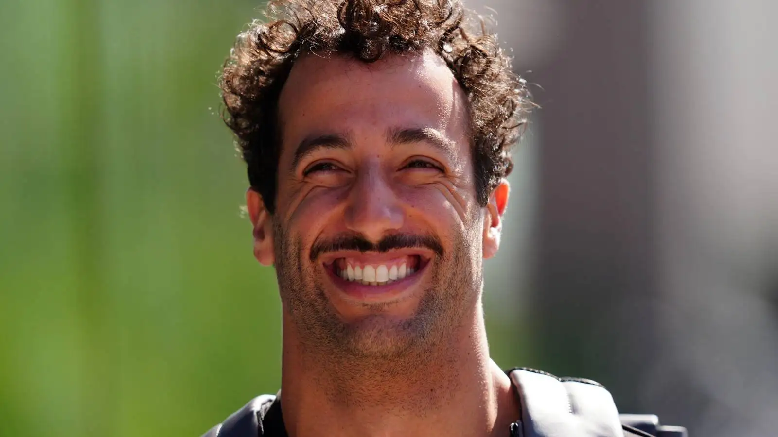 Daniel Ricciardo opens door to shock racing comeback after F1 exit