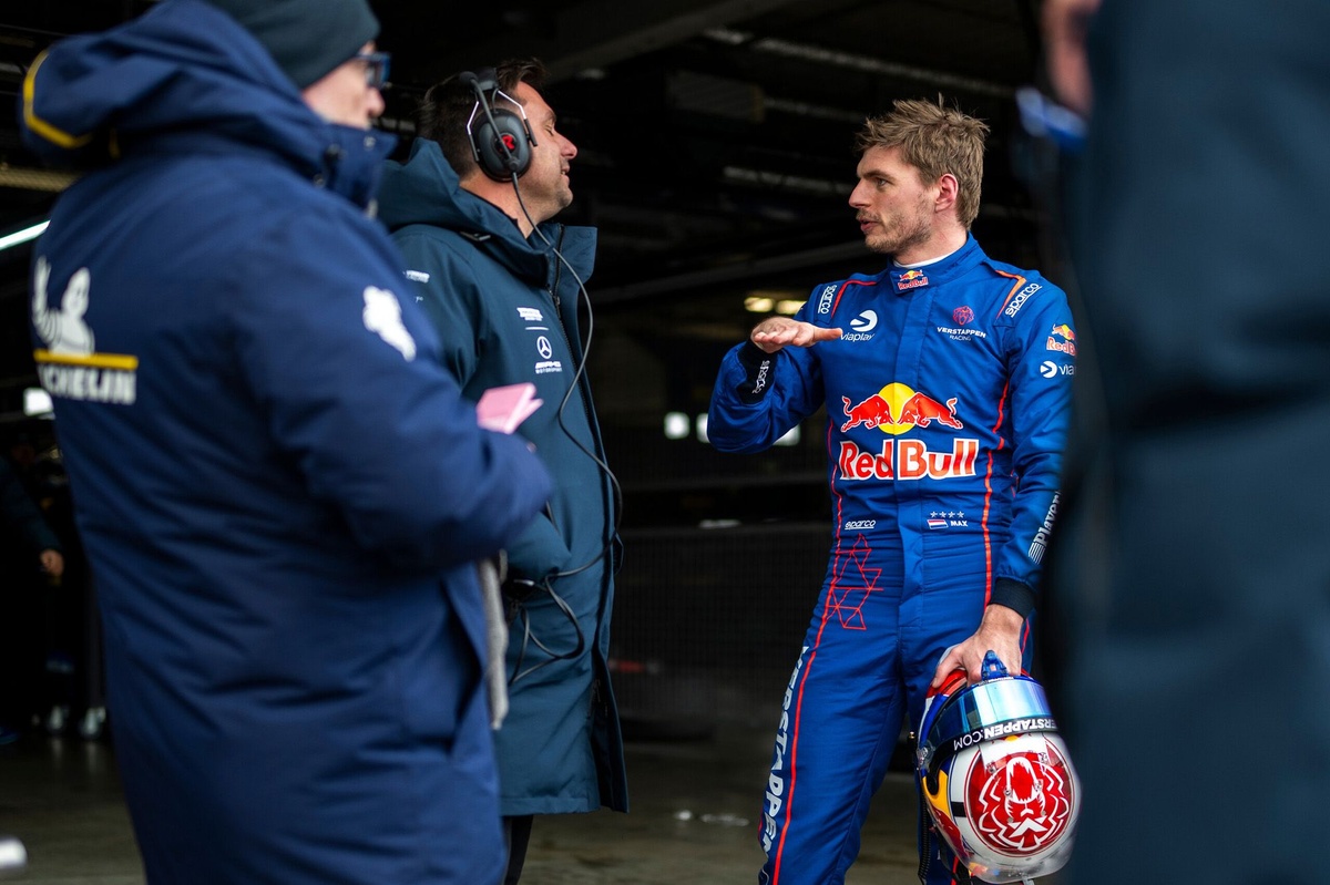 Max Verstappen reacts to Nurburgring 24 Hours start with grid in awe of F1 star