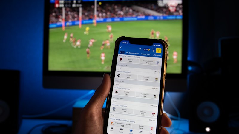 Sports betting Australia: Labor’s response to gambling harm report looks halfhearted