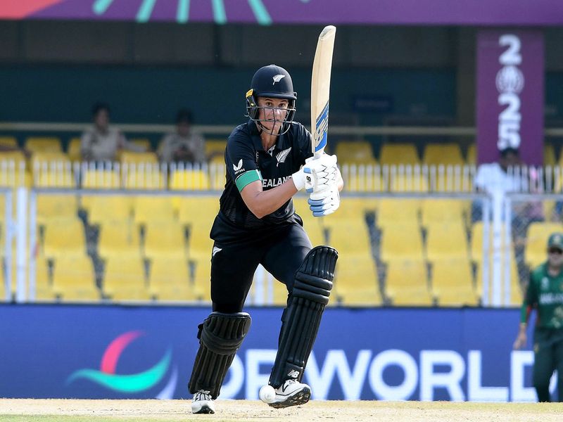 Suzie Bates signs off from ODI cricket as New Zealand draw England series 1-1