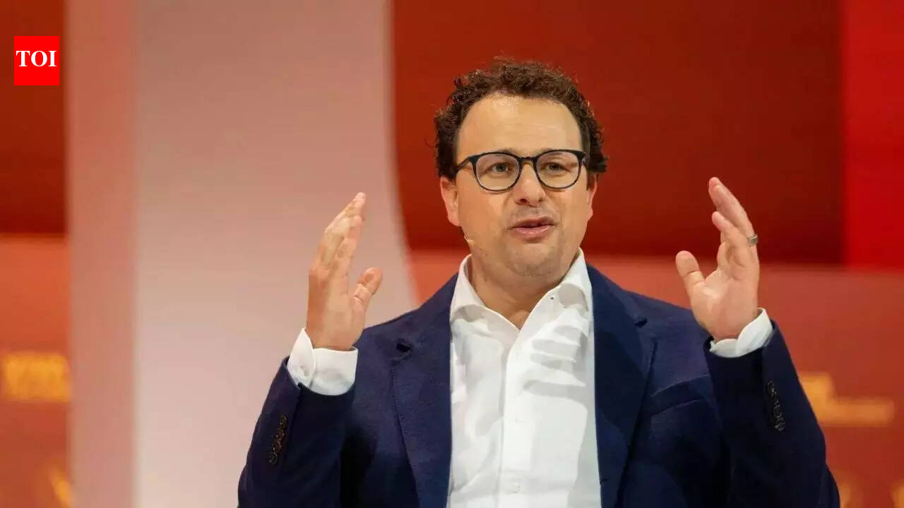 After repeatedly saying AI will wipe out millions of jobs, Anthropic CEO Dario Amodei makes a 'doomsday' prediction for software companies; says: Software is going to…