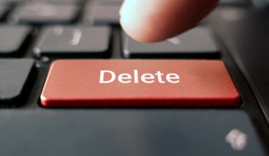 Microsoft Is Phasing Out SMS 2FA Codes For Personal Accounts