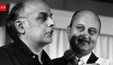 Anupam Kher called Mahesh Bhatt 'the biggest fraud' when he was removed from 'Saaransh': 'I was crying inconsolably' | Hindi Movie News