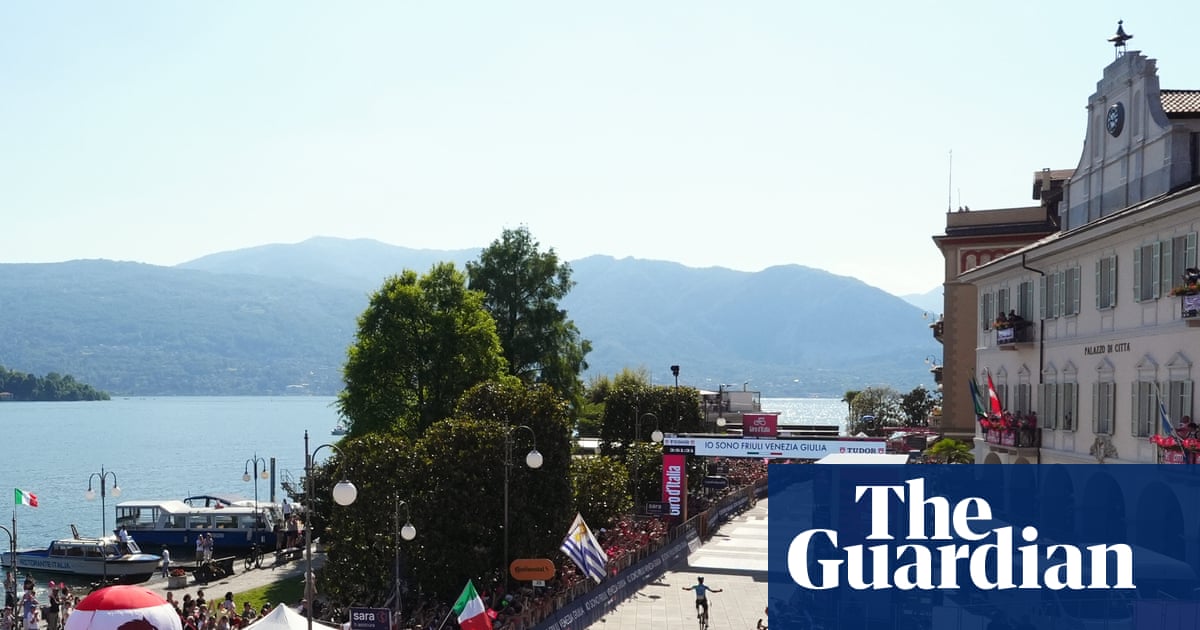 Giro d’Italia: family affair inspires Alberto Bettiol to solo triumph in Verbania | Giro d'Italia