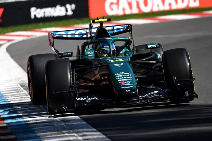 Fernando Alonso, Aston Martin Racing