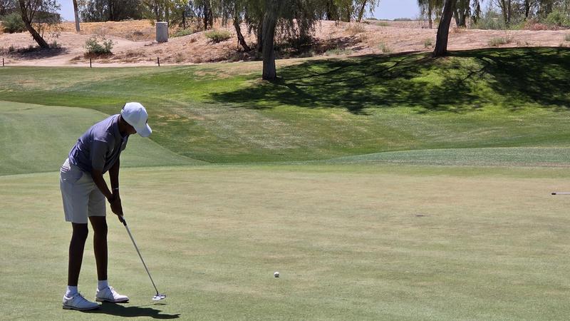 Men's Golf Ninth After the Opening Round of the National Golf Invitational