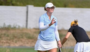 The Cougars hug following the Final Round of the NCAA Simpsonville Regional at Louisville Golf Club.