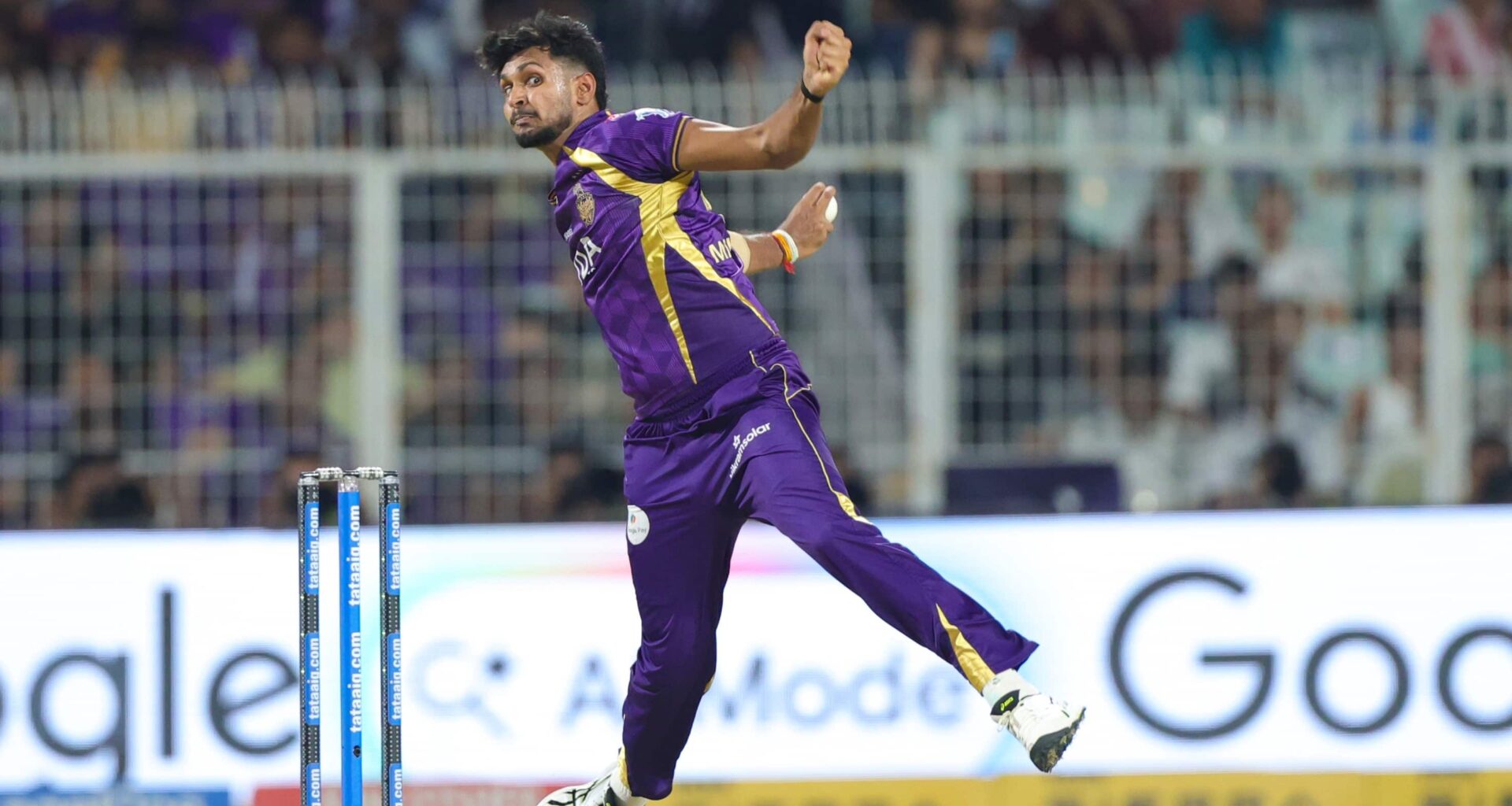 KKR pick Luvnith Sisodia as replacement for injured Matheesha Pathirana