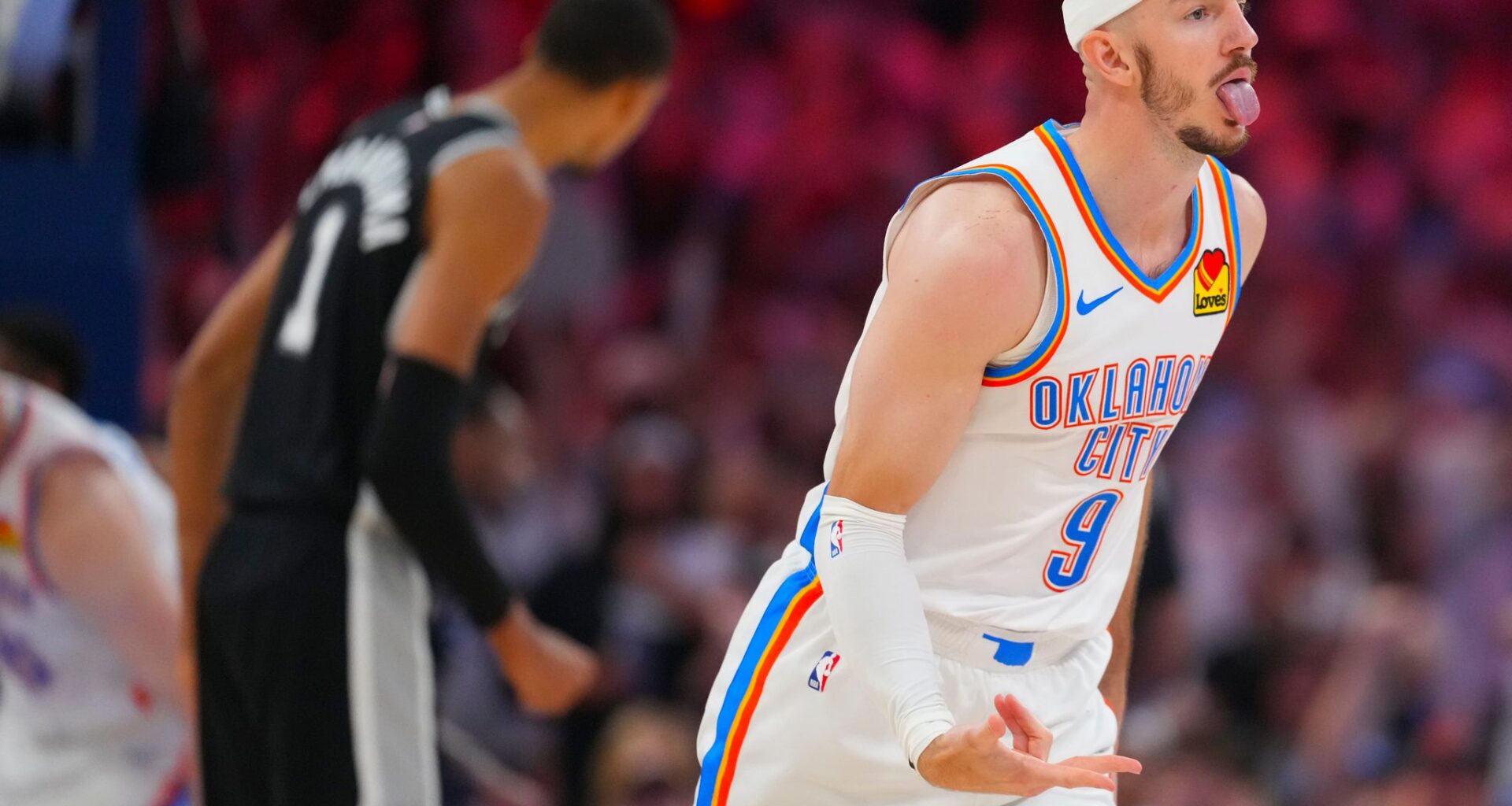 Sparked by Alex Caruso, the Thunder bench steps up again in Game 5 win